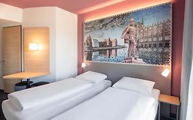 B&B HOTEL Stralsund
